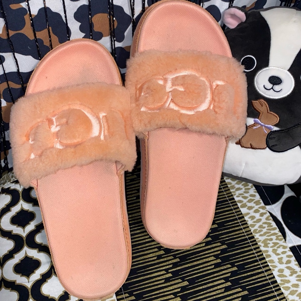 SALE! UGG LATON FUR SLIDES
